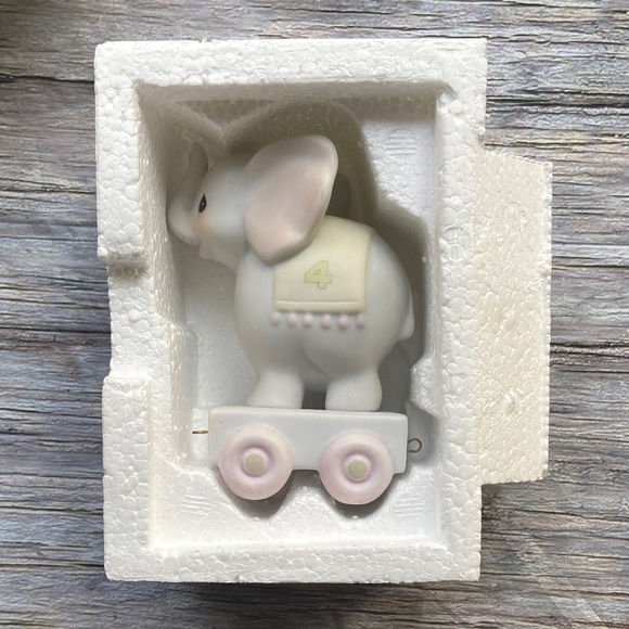 Vintage Precious Moments Birthday Train 4th Birthday Elephant with Box - Picture 10 of 15